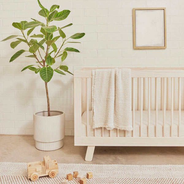 Hudson 3-in-1 Convertible Crib with Toddler Bed Conversion Kit (Natural)