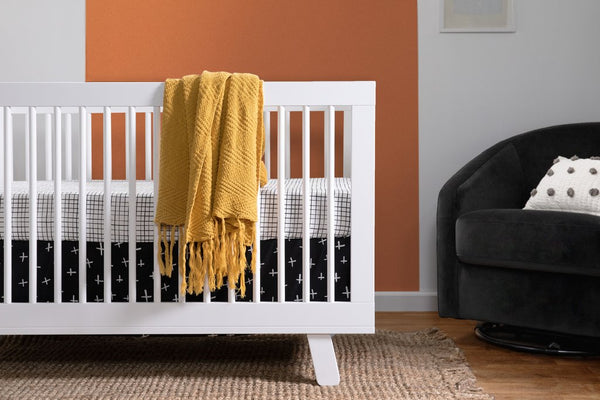 Hudson 3-in-1 Convertible Crib with Toddler Bed Conversion Kit (White)