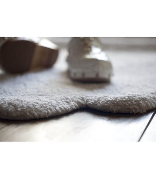 Lorena Canals Wings Silhouette Washable Rug
