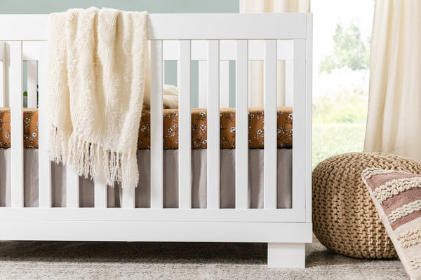 Modo 3-in-1 Convertible Crib with Toddler Bed Conversion Kit (White)