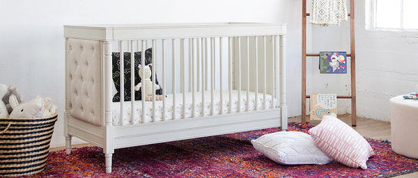 Franklin & Ben Everly 4-in-1 Convertible Crib with Toddler Bed Conversion Kit (Distressed White)